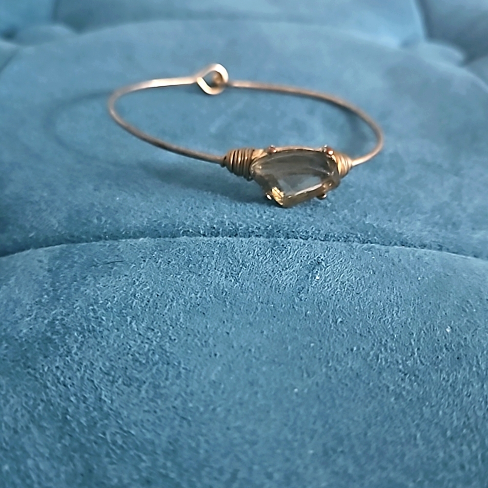 Stella and Dot Hook Bracelet